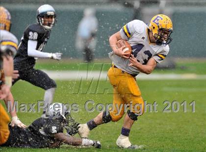 Thumbnail 3 in Madison vs. Escalon (CIF State D3 Final) photogallery.