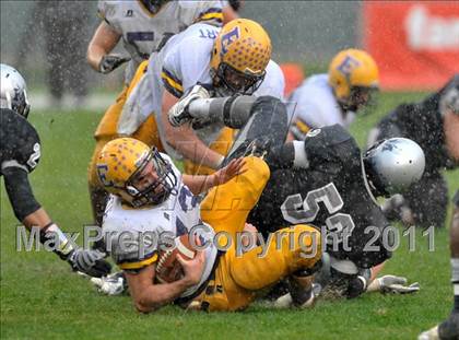 Thumbnail 3 in Madison vs. Escalon (CIF State D3 Final) photogallery.