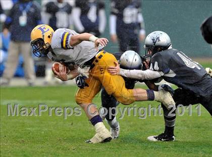 Thumbnail 1 in Madison vs. Escalon (CIF State D3 Final) photogallery.