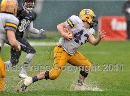 Thumbnail 2 in Madison vs. Escalon (CIF State D3 Final) photogallery.