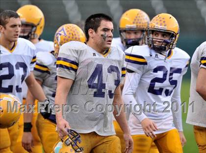 Thumbnail 2 in Madison vs. Escalon (CIF State D3 Final) photogallery.