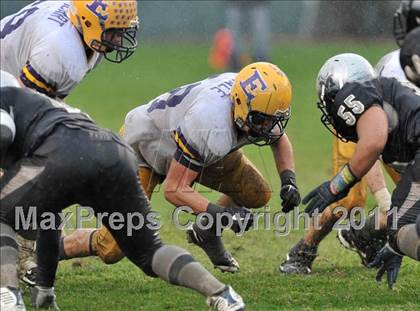 Thumbnail 2 in Madison vs. Escalon (CIF State D3 Final) photogallery.