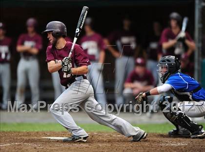 Thumbnail 2 in Southington vs. South Windsor (CIAC Class LL Semifinal) photogallery.