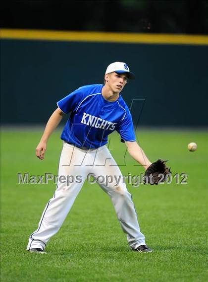 Thumbnail 1 in Southington vs. South Windsor (CIAC Class LL Semifinal) photogallery.