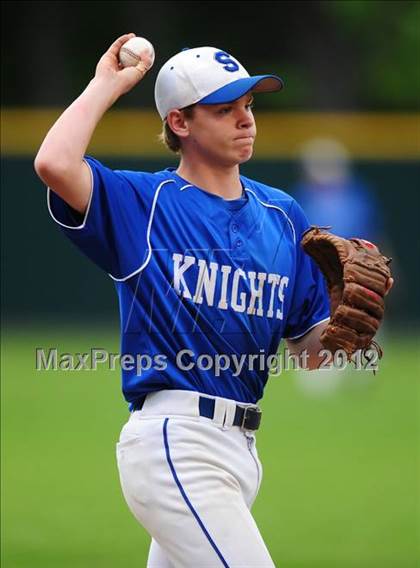 Thumbnail 2 in Southington vs. South Windsor (CIAC Class LL Semifinal) photogallery.