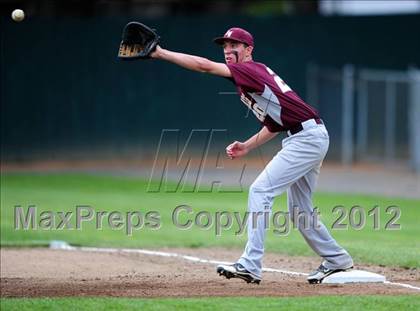 Thumbnail 3 in Southington vs. South Windsor (CIAC Class LL Semifinal) photogallery.