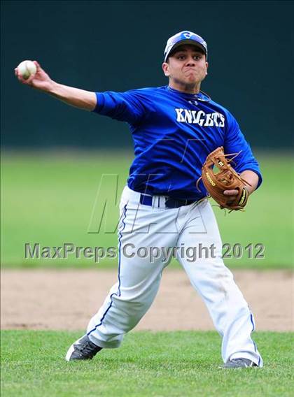 Thumbnail 3 in Southington vs. South Windsor (CIAC Class LL Semifinal) photogallery.
