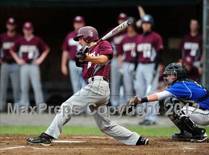 Thumbnail 1 in Southington vs. South Windsor (CIAC Class LL Semifinal) photogallery.