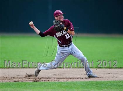 Thumbnail 2 in Southington vs. South Windsor (CIAC Class LL Semifinal) photogallery.