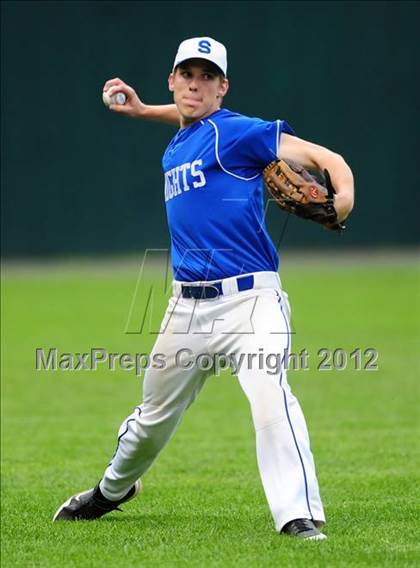 Thumbnail 2 in Southington vs. South Windsor (CIAC Class LL Semifinal) photogallery.