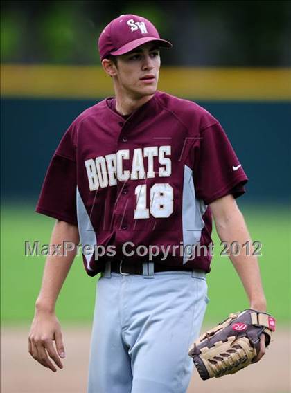 Thumbnail 2 in Southington vs. South Windsor (CIAC Class LL Semifinal) photogallery.