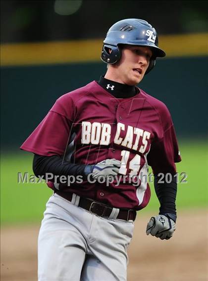 Thumbnail 2 in Southington vs. South Windsor (CIAC Class LL Semifinal) photogallery.