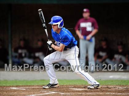 Thumbnail 1 in Southington vs. South Windsor (CIAC Class LL Semifinal) photogallery.