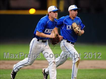 Thumbnail 2 in Southington vs. South Windsor (CIAC Class LL Semifinal) photogallery.
