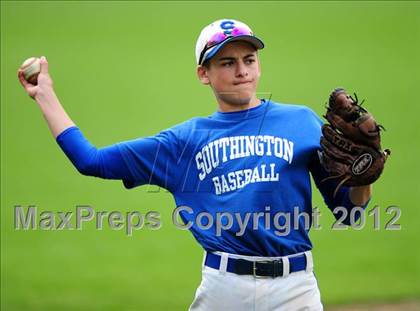 Thumbnail 1 in Southington vs. South Windsor (CIAC Class LL Semifinal) photogallery.