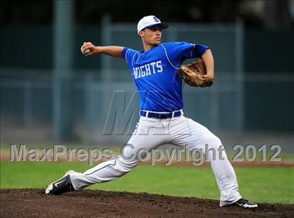 Thumbnail 1 in Southington vs. South Windsor (CIAC Class LL Semifinal) photogallery.