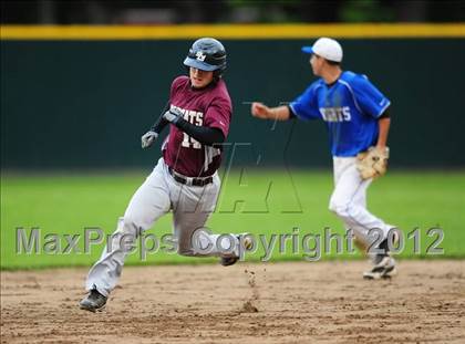 Thumbnail 2 in Southington vs. South Windsor (CIAC Class LL Semifinal) photogallery.