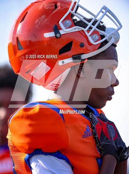 Thumbnail 2 in FR: New Caney @ Grand Oaks (Orange) photogallery.