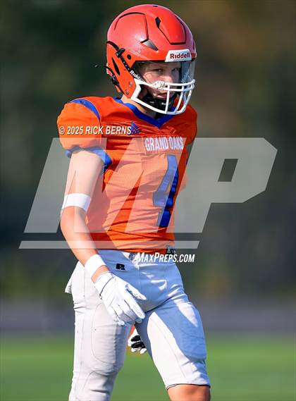 Thumbnail 1 in FR: New Caney @ Grand Oaks (Orange) photogallery.