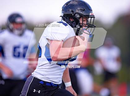 Thumbnail 3 in FR: New Caney @ Grand Oaks (Orange) photogallery.
