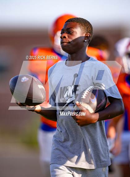 Thumbnail 1 in FR: New Caney @ Grand Oaks (Orange) photogallery.