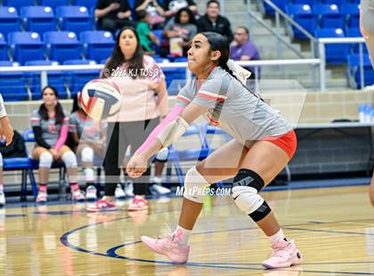 Thumbnail 1 in Taft @ Warren photogallery.