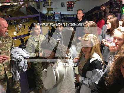 Thumbnail 2 in Clarksville TOC Ceremony photogallery.