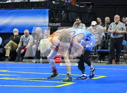 Thumbnail 1 in NYSPHSAA Finals (Round 1) photogallery.