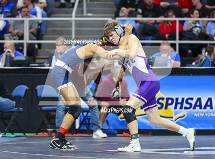 Thumbnail 1 in NYSPHSAA Finals (Round 1) photogallery.