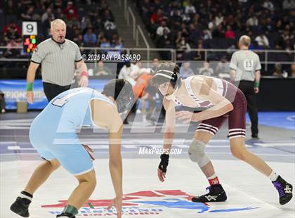 Thumbnail 1 in NYSPHSAA Finals (Round 1) photogallery.