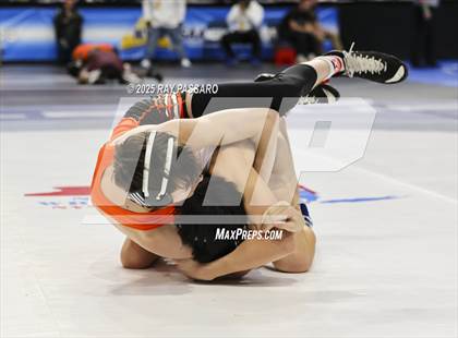 Thumbnail 3 in NYSPHSAA Finals (Round 1) photogallery.
