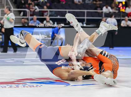 Thumbnail 1 in NYSPHSAA Finals (Round 1) photogallery.