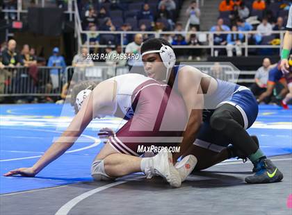 Thumbnail 1 in NYSPHSAA Finals (Round 1) photogallery.