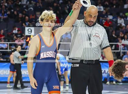 Thumbnail 3 in NYSPHSAA Finals (Round 1) photogallery.