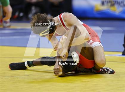 Thumbnail 1 in NYSPHSAA Finals (Round 1) photogallery.