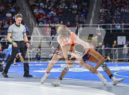 Thumbnail 3 in NYSPHSAA Finals (Round 1) photogallery.