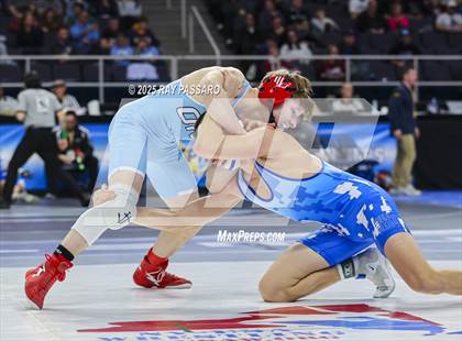 Thumbnail 1 in NYSPHSAA Finals (Round 1) photogallery.