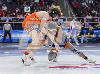 Thumbnail 1 in NYSPHSAA Finals (Round 1) photogallery.