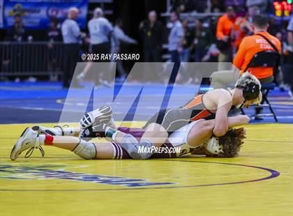 Thumbnail 1 in NYSPHSAA Finals (Round 1) photogallery.