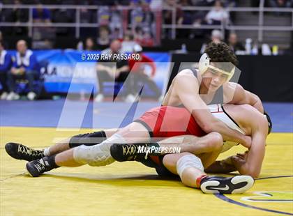 Thumbnail 1 in NYSPHSAA Finals (Round 1) photogallery.
