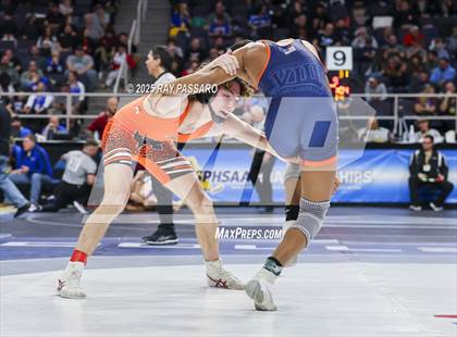 Thumbnail 3 in NYSPHSAA Finals (Round 1) photogallery.