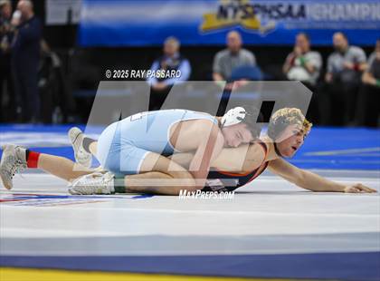 Thumbnail 1 in NYSPHSAA Finals (Round 1) photogallery.
