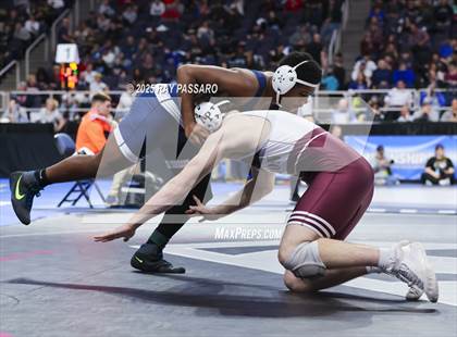 Thumbnail 1 in NYSPHSAA Finals (Round 1) photogallery.