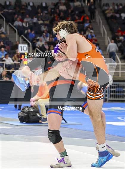 Thumbnail 3 in NYSPHSAA Finals (Round 1) photogallery.