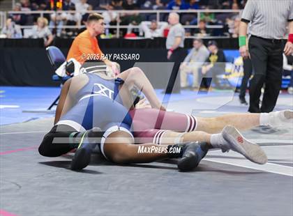 Thumbnail 2 in NYSPHSAA Finals (Round 1) photogallery.
