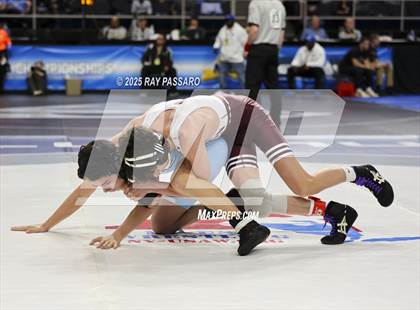 Thumbnail 2 in NYSPHSAA Finals (Round 1) photogallery.