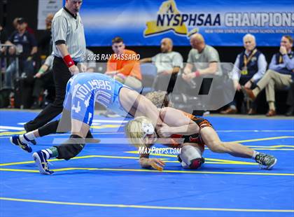 Thumbnail 2 in NYSPHSAA Finals (Round 1) photogallery.