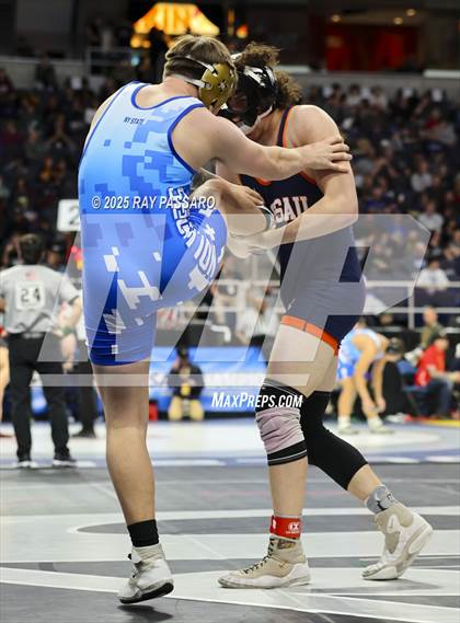 Thumbnail 3 in NYSPHSAA Finals (Round 1) photogallery.