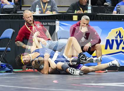 Thumbnail 2 in NYSPHSAA Finals (Round 1) photogallery.