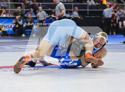 Thumbnail 3 in NYSPHSAA Finals (Round 1) photogallery.